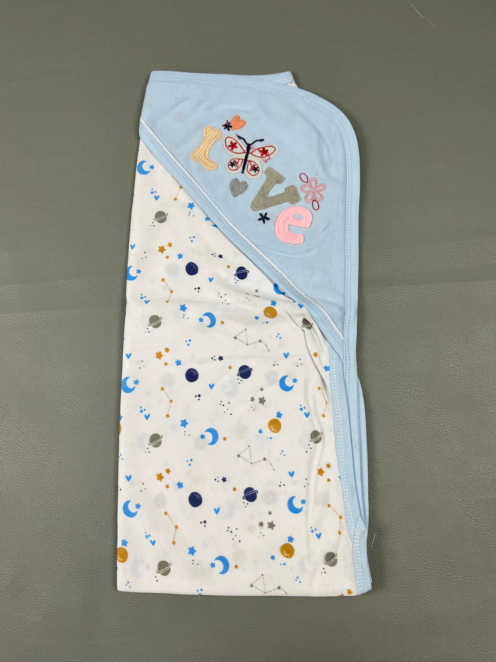 Love Baby Wrapping Sheet