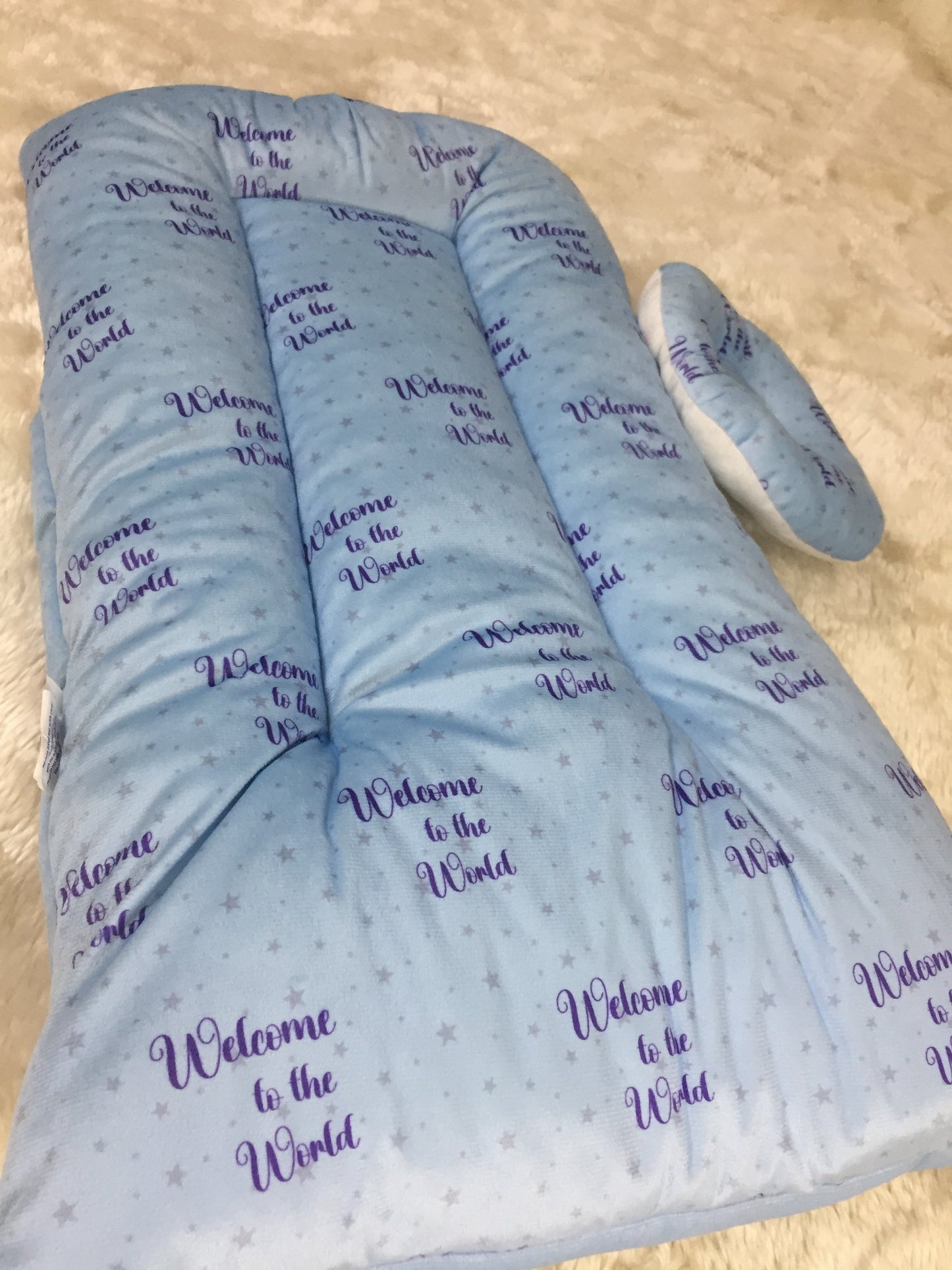 “Welcome to the World” + Pillow Light Blue  Velvet Newborn Carry Nest