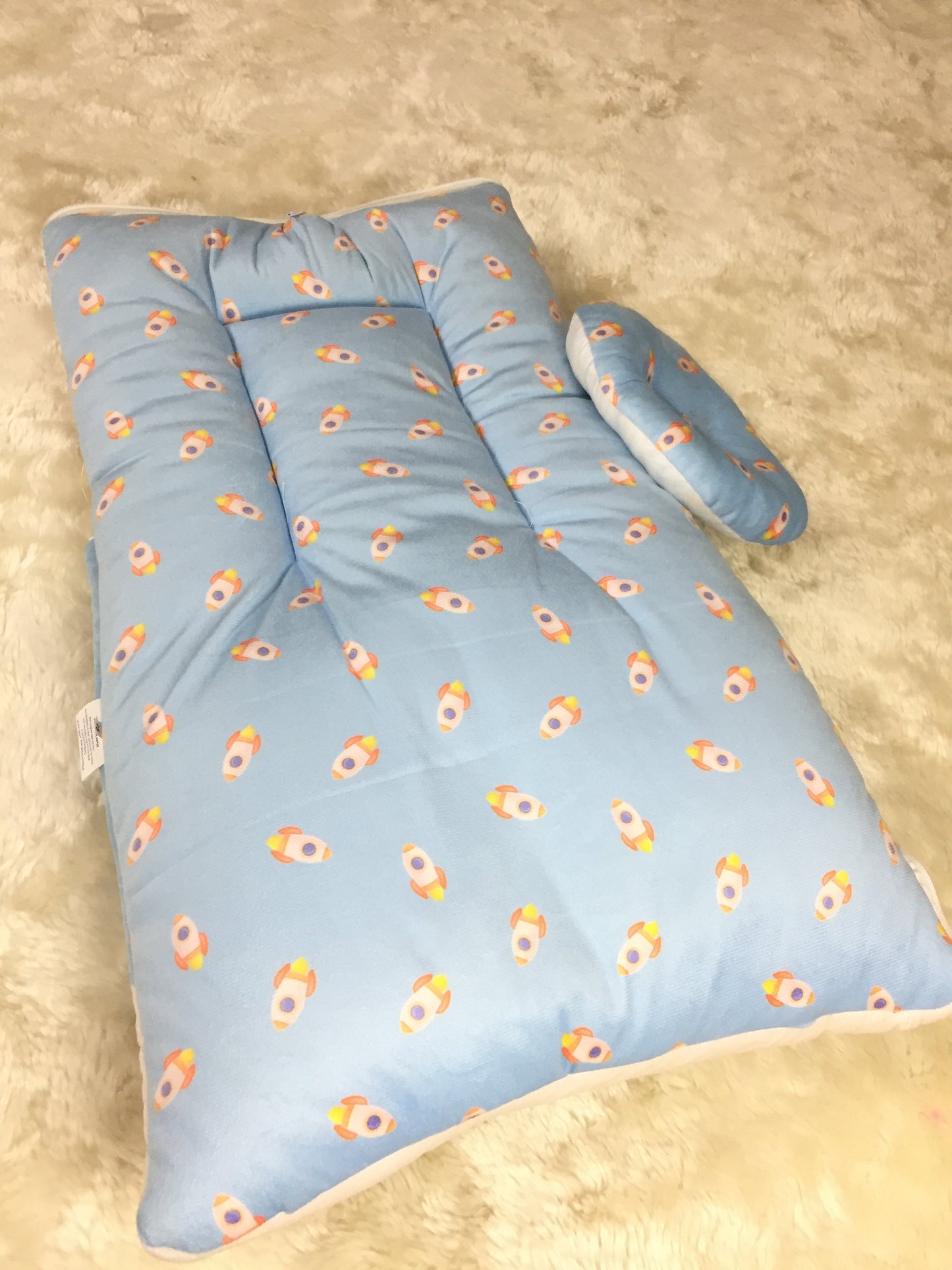 “It’s a Boy!” Rocket + Pillow  Grey Velvet Newborn Carry Nest