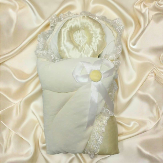 White Silk Dotted Pattern Newborn Nest